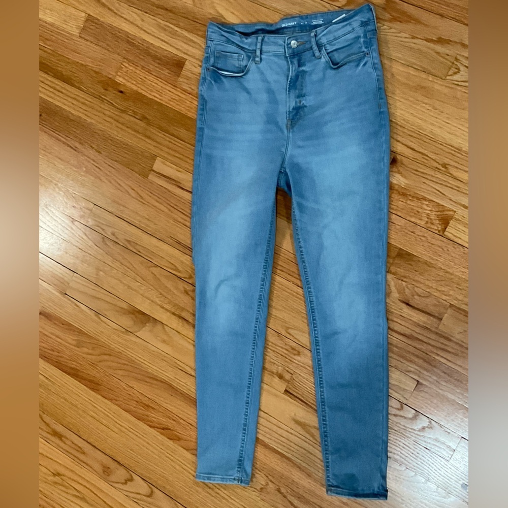 Old Navy Light Blue Skinny Jeans